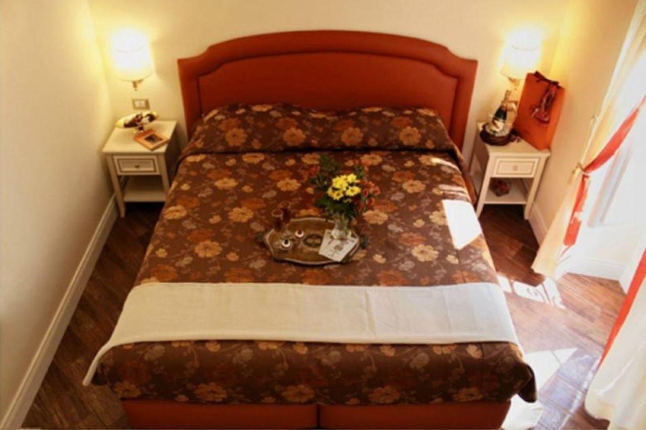 Locanda Colosseo روما المظهر الخارجي الصورة