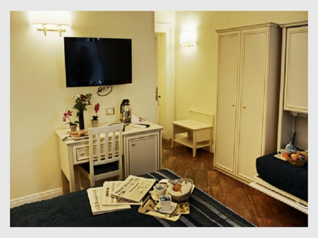 Locanda Colosseo روما الغرفة الصورة